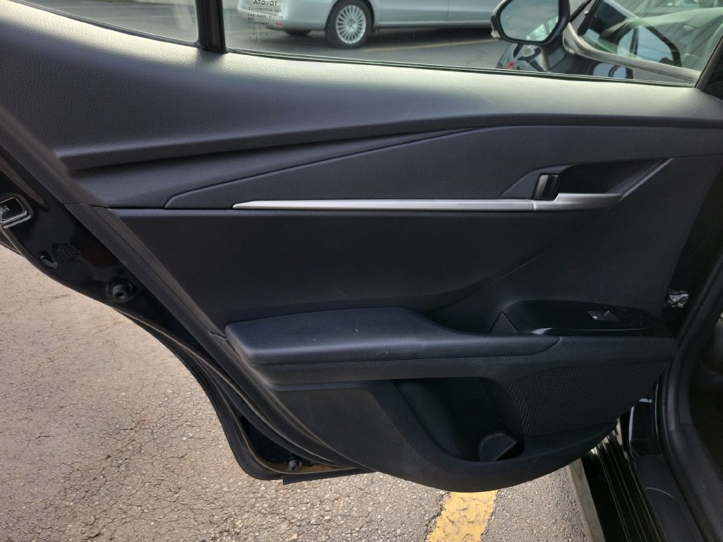 Used 2025 Toyota Camry LE FWD image 18