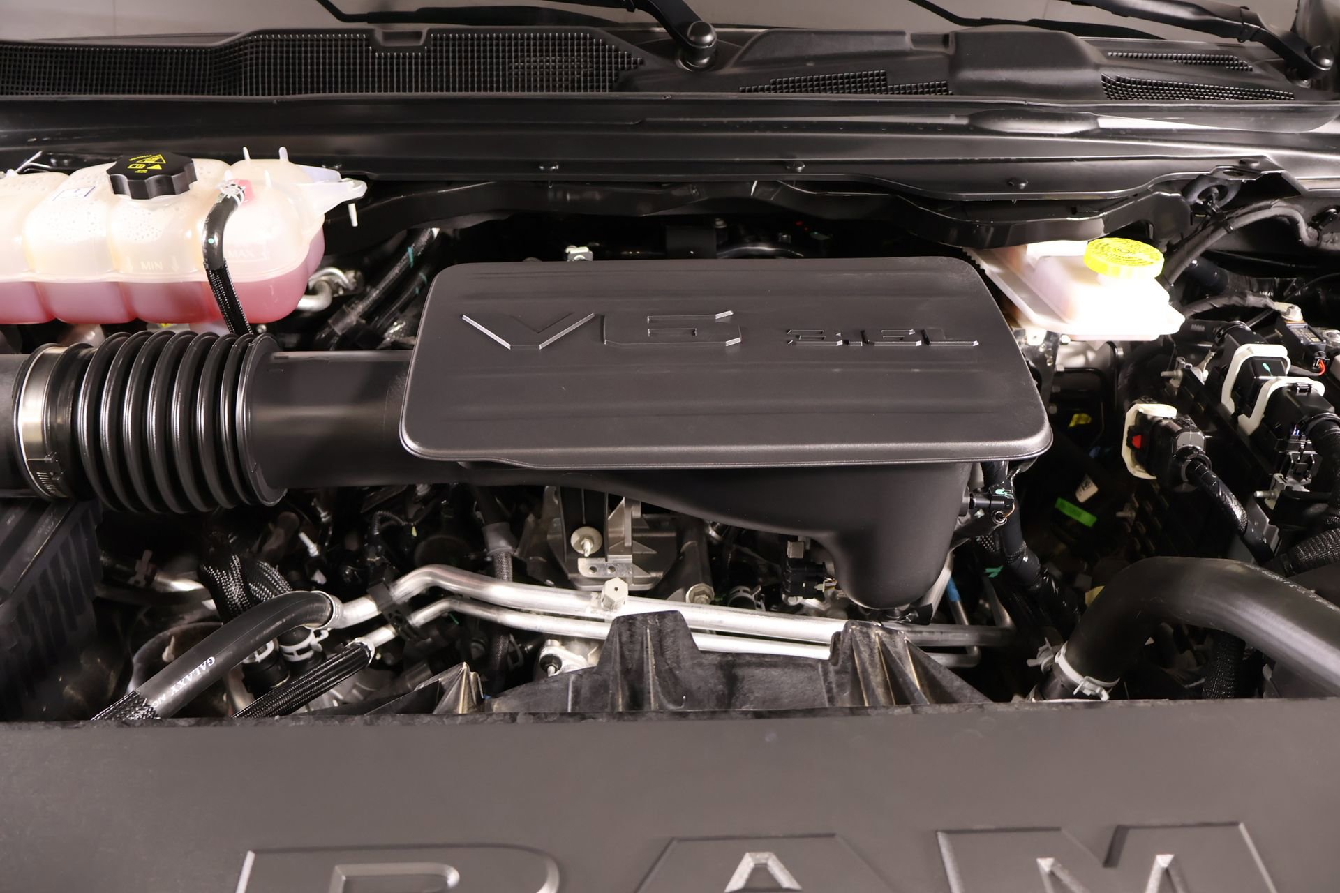 Used 2025 RAM 1500 Tradesman w/ Night Edition RWD image 18