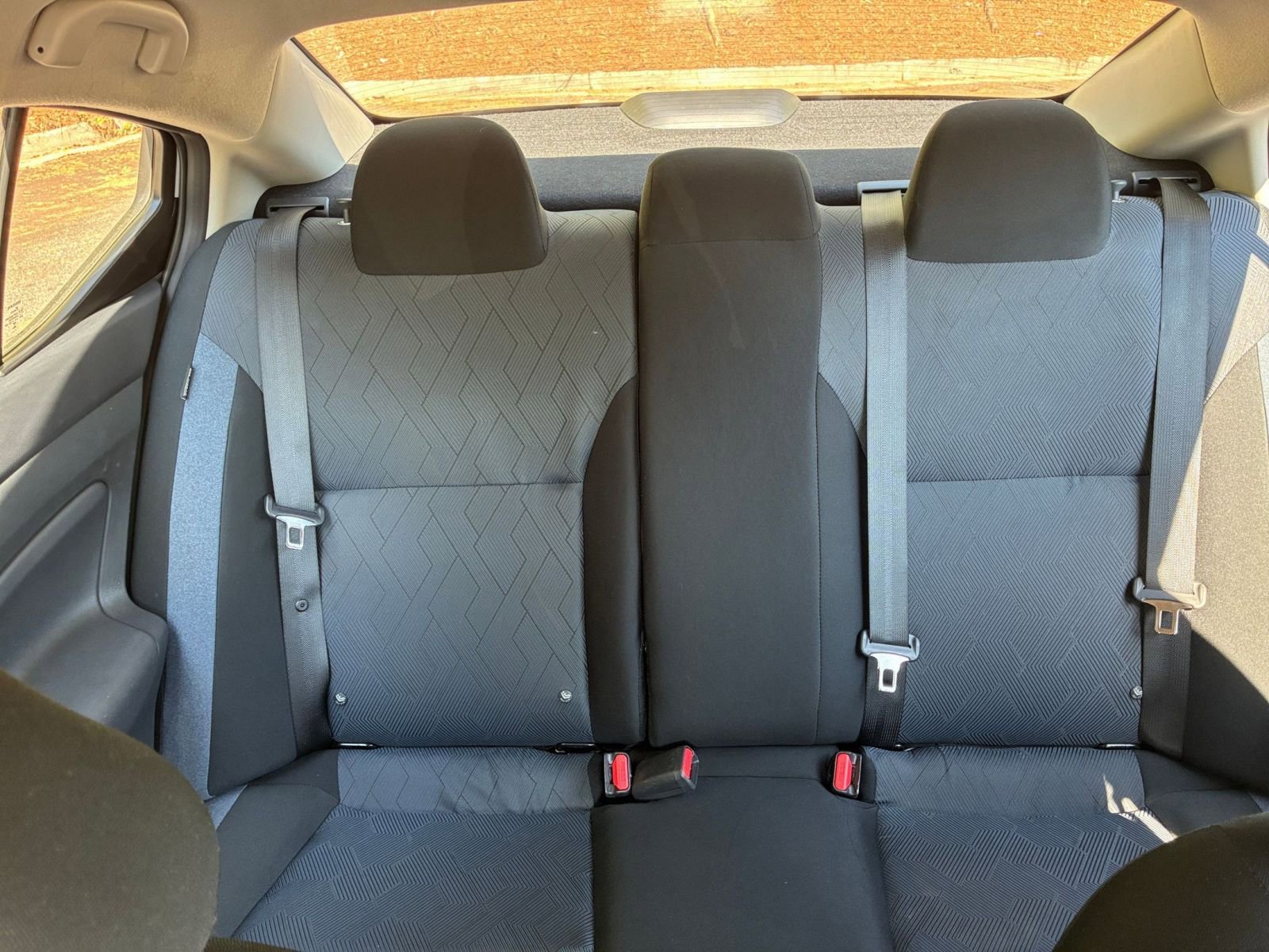 Used 2025 Nissan Versa SV image 39