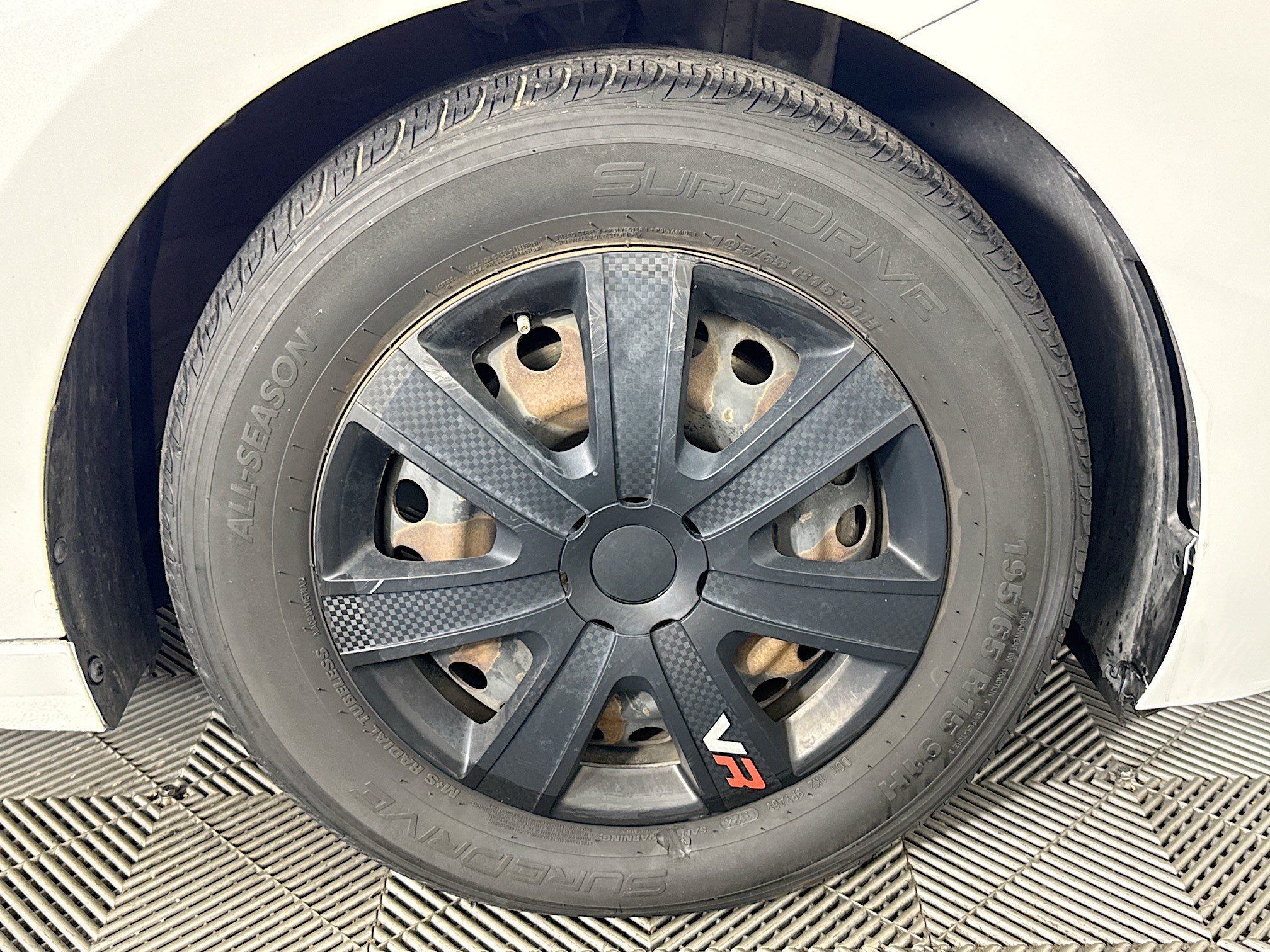 Used 2019 Hyundai Elantra SE FWD image 29