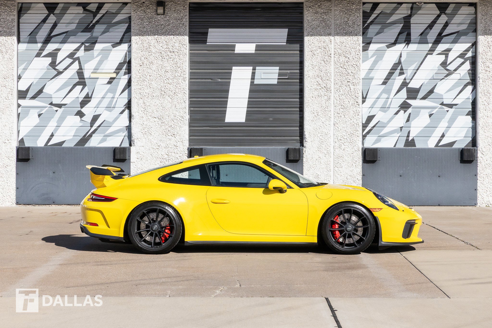 Used 2018 Porsche 911 GT3 w/ Sport Chrono Package image 19
