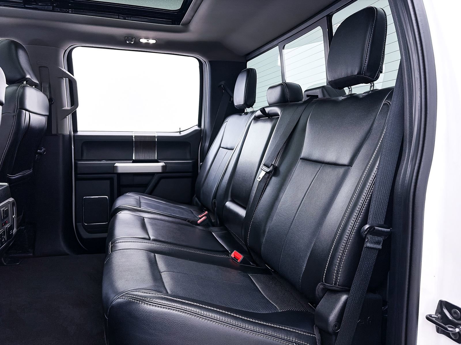 Used 2020 Ford F350 Lariat w/ Lariat Ultimate Package AWD/4WD image 44