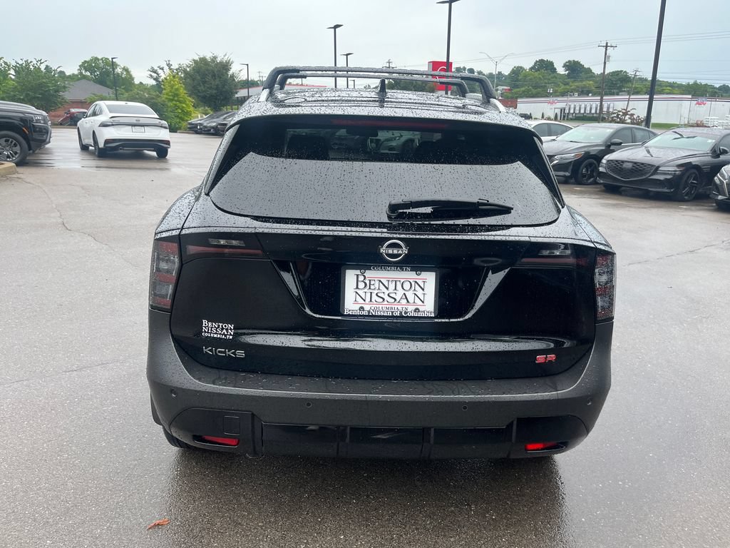 Certified 2026 Nissan Kicks SR FWD image 5