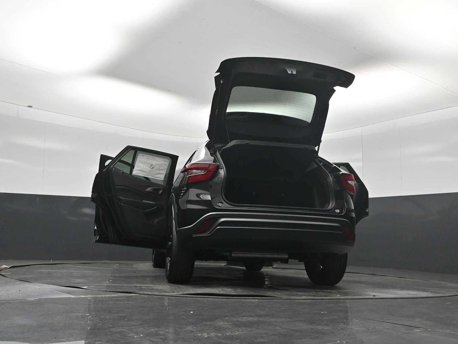 New 2026 Chevrolet Trax LT w/ Driver Confidence Package FWD image 31