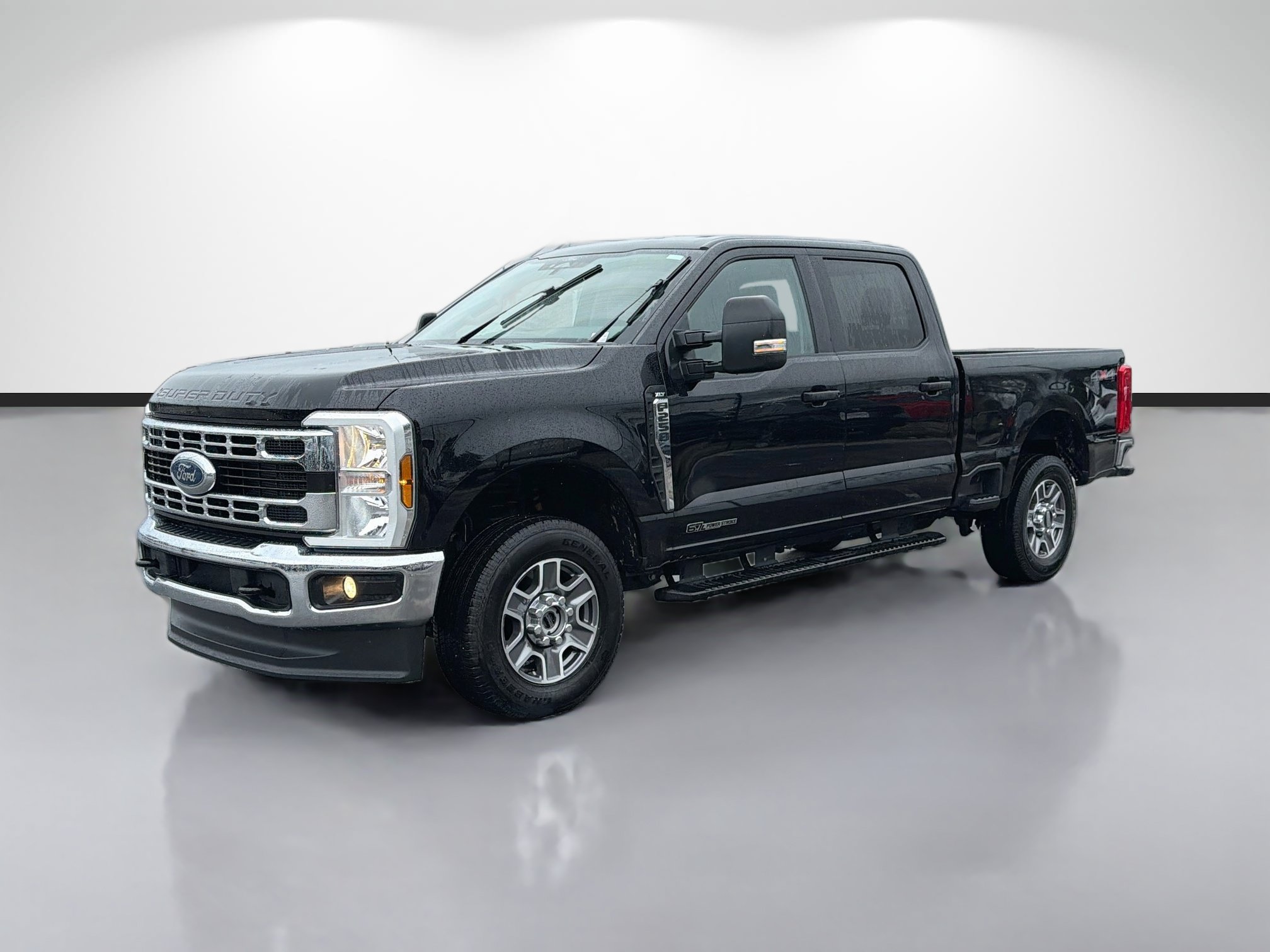 Used 2025 Ford F250 XLT AWD/4WD image 7