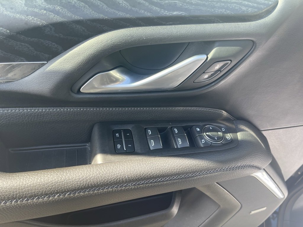 Used 2022 GMC Yukon Denali image 15