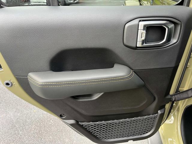 New 2025 Jeep Wrangler Rubicon 392 image 17