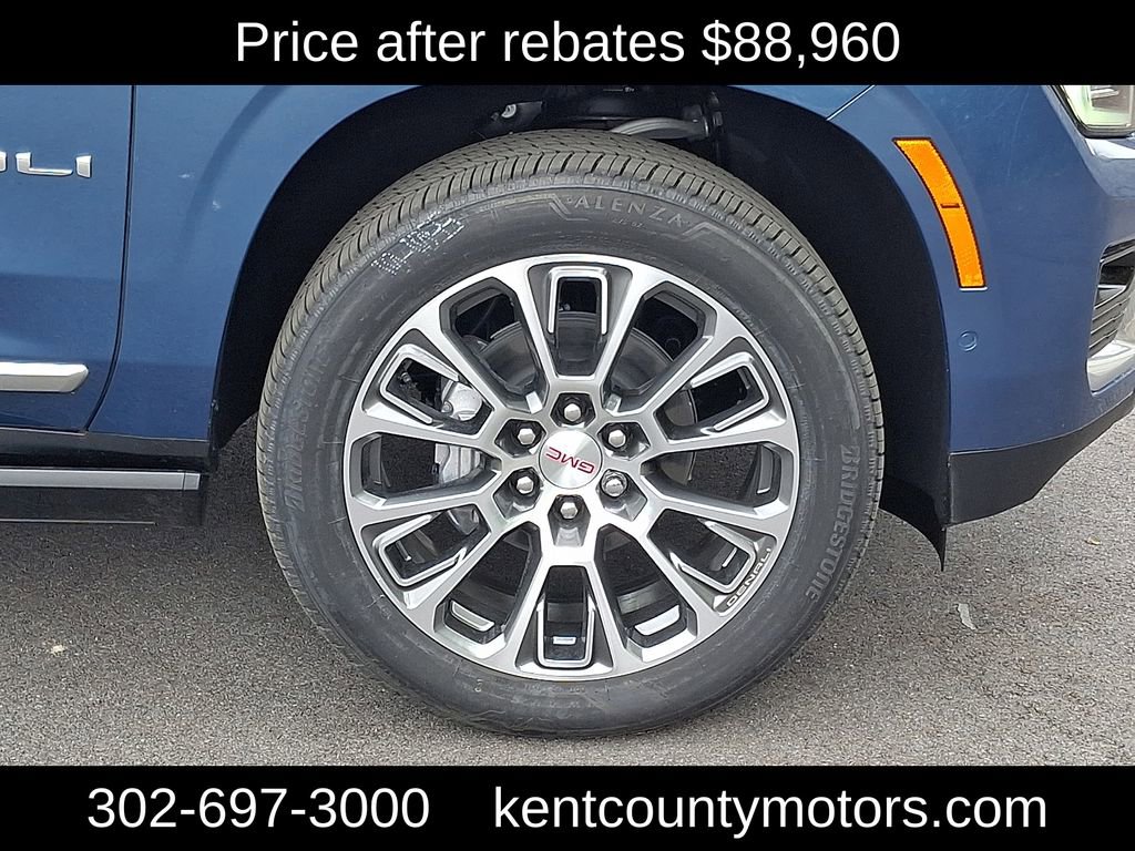 New 2026 GMC Yukon Denali w/ Sun & Power Step Package AWD/4WD image 9