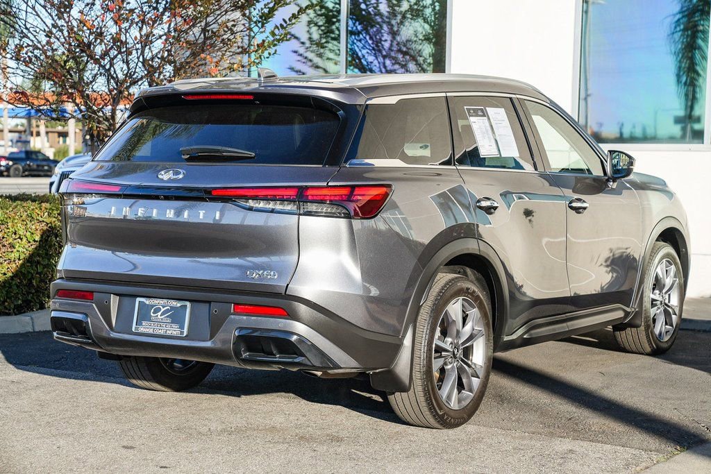 Certified 2024 INFINITI QX60 Luxe image 6