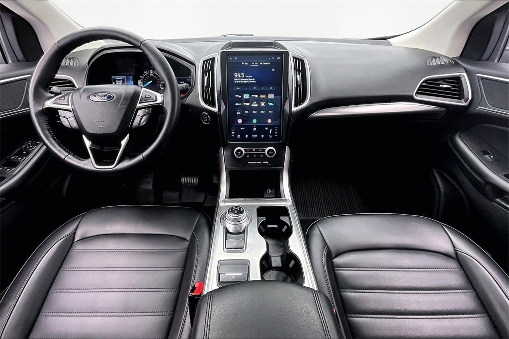 Used 2022 Ford Edge SEL w/ Convenience Package image 16