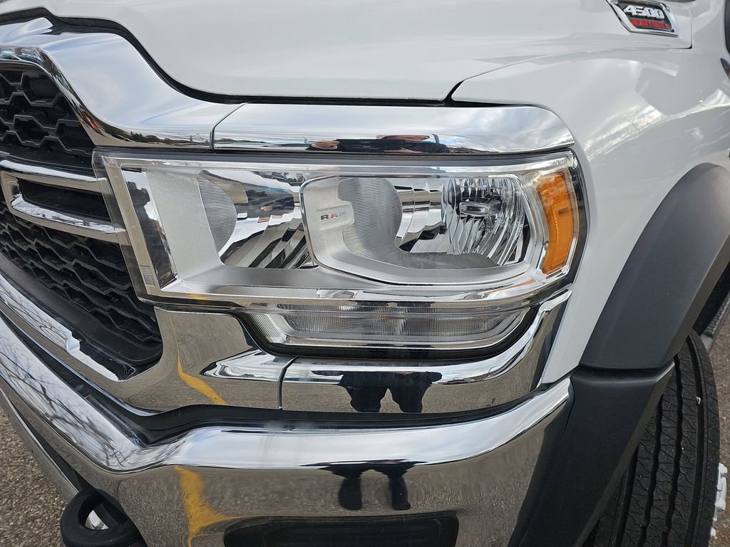 New 2024 RAM 4500 Tradesman image 14