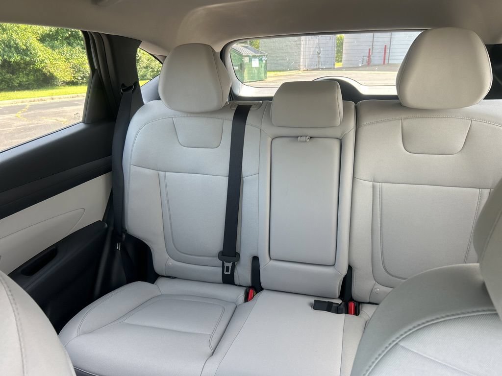 New 2026 Hyundai Tucson Blue SE AWD/4WD image 23