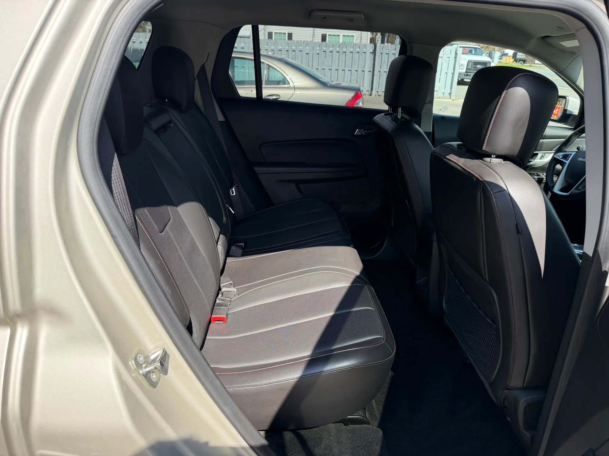 Used 2015 GMC Terrain SLT w/ Safety Package image 18