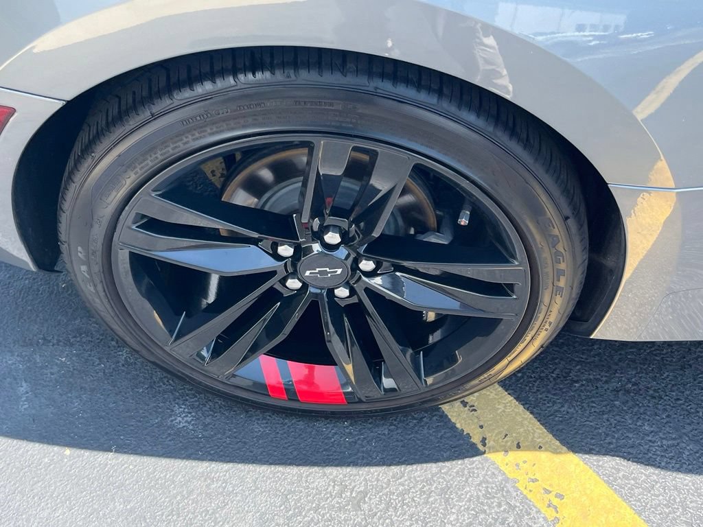 Certified 2020 Chevrolet Camaro LT w/ Redline Edition RWD image 10