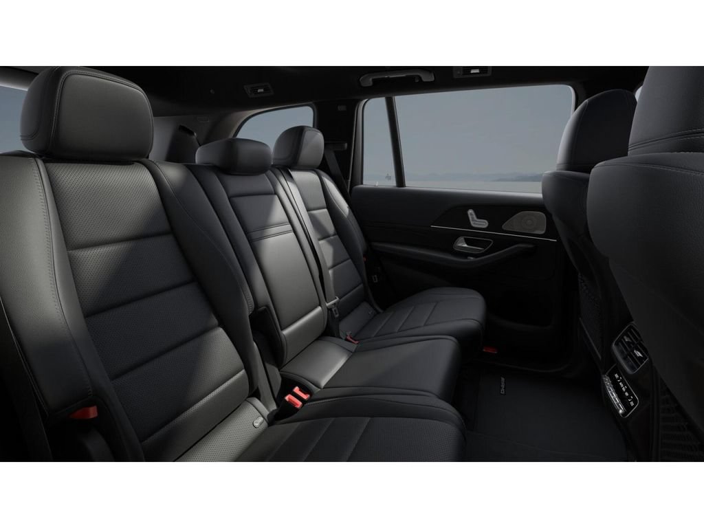 New 2027 Mercedes-Benz GLS 450 4MATIC image 5