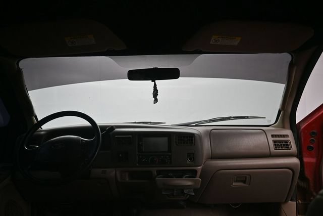 Used 2004 Ford F250 XLT AWD/4WD image 24