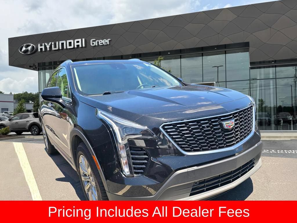 Used 2019 Cadillac XT4 Premium Luxury w/ Cold Weather Package FWD image 1