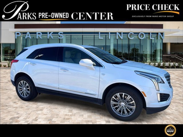 Used 2018 Cadillac XT5 Luxury w/ Driver Awareness Package FWD image 1