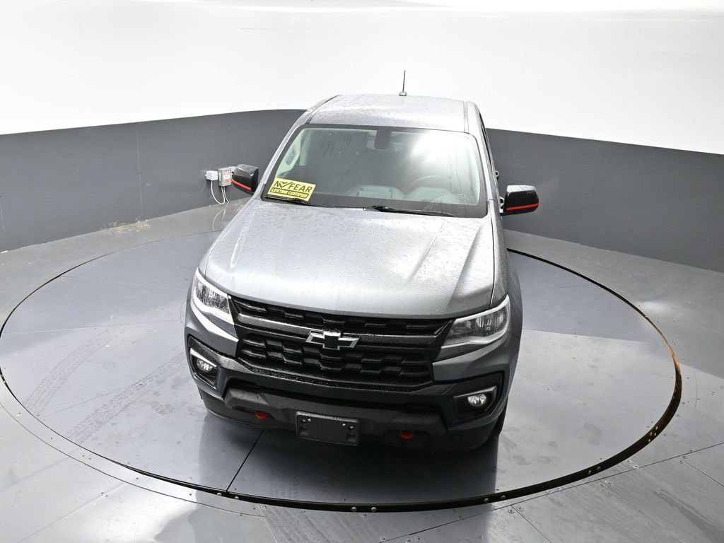 Used 2022 Chevrolet Colorado LT w/ Redline Special Edition image 17