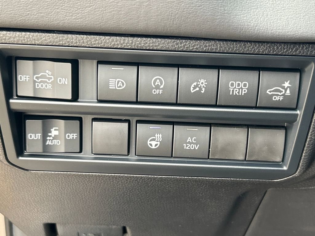 New 2026 Toyota Tundra Platinum image 27