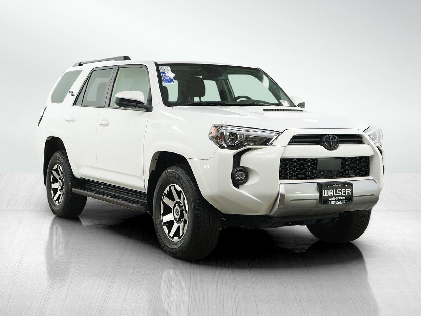 Used 2024 Toyota 4Runner TRD Off-Road AWD/4WD image 7
