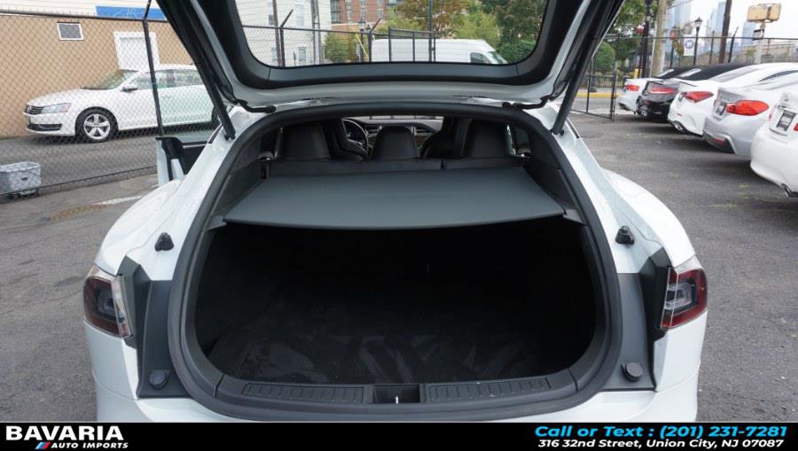 Used 2016 Tesla Model S 70D image 27