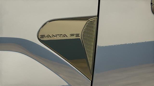 Used 2025 Hyundai Santa Fe Limited image 41