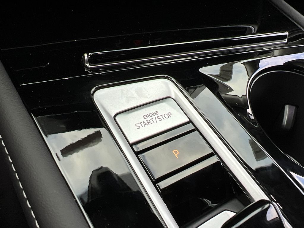 New 2026 Volkswagen Atlas SE image 30