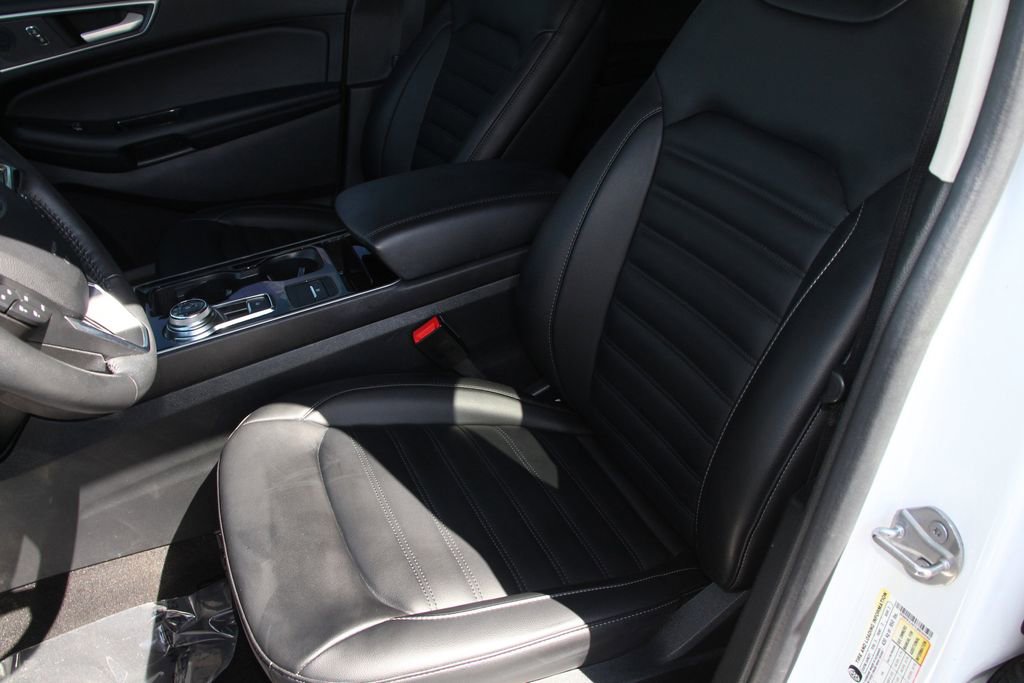 Used 2020 Ford Edge SEL w/ Convenience Package FWD image 21