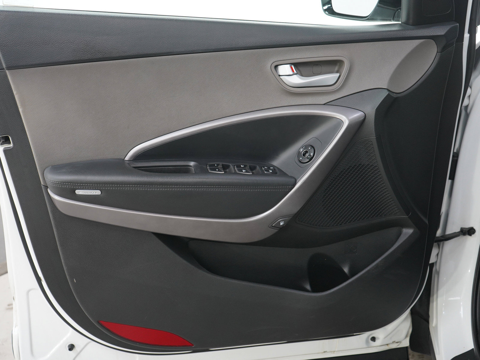 Used 2015 Hyundai Santa Fe Sport FWD image 21