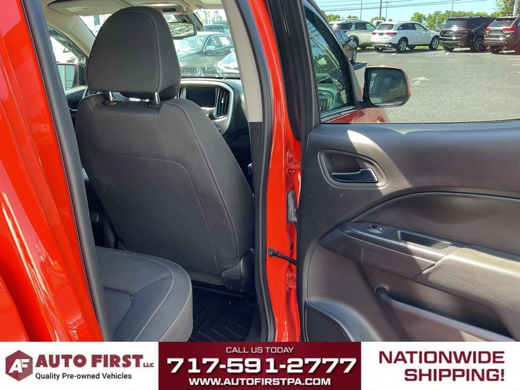 Used 2019 Chevrolet Colorado LT w/ LT Convenience Package AWD/4WD image 13