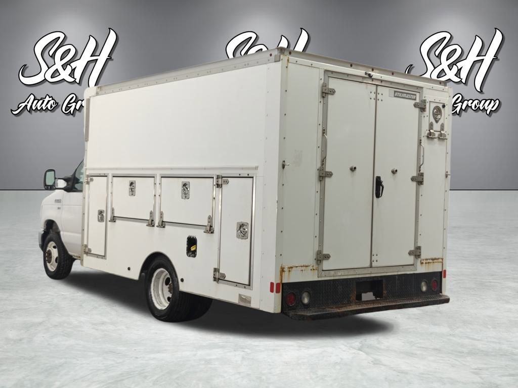 Used 2016 Ford E-350 and Econoline 350 Super Duty w/ Power Windows & Locks Group RWD image 17