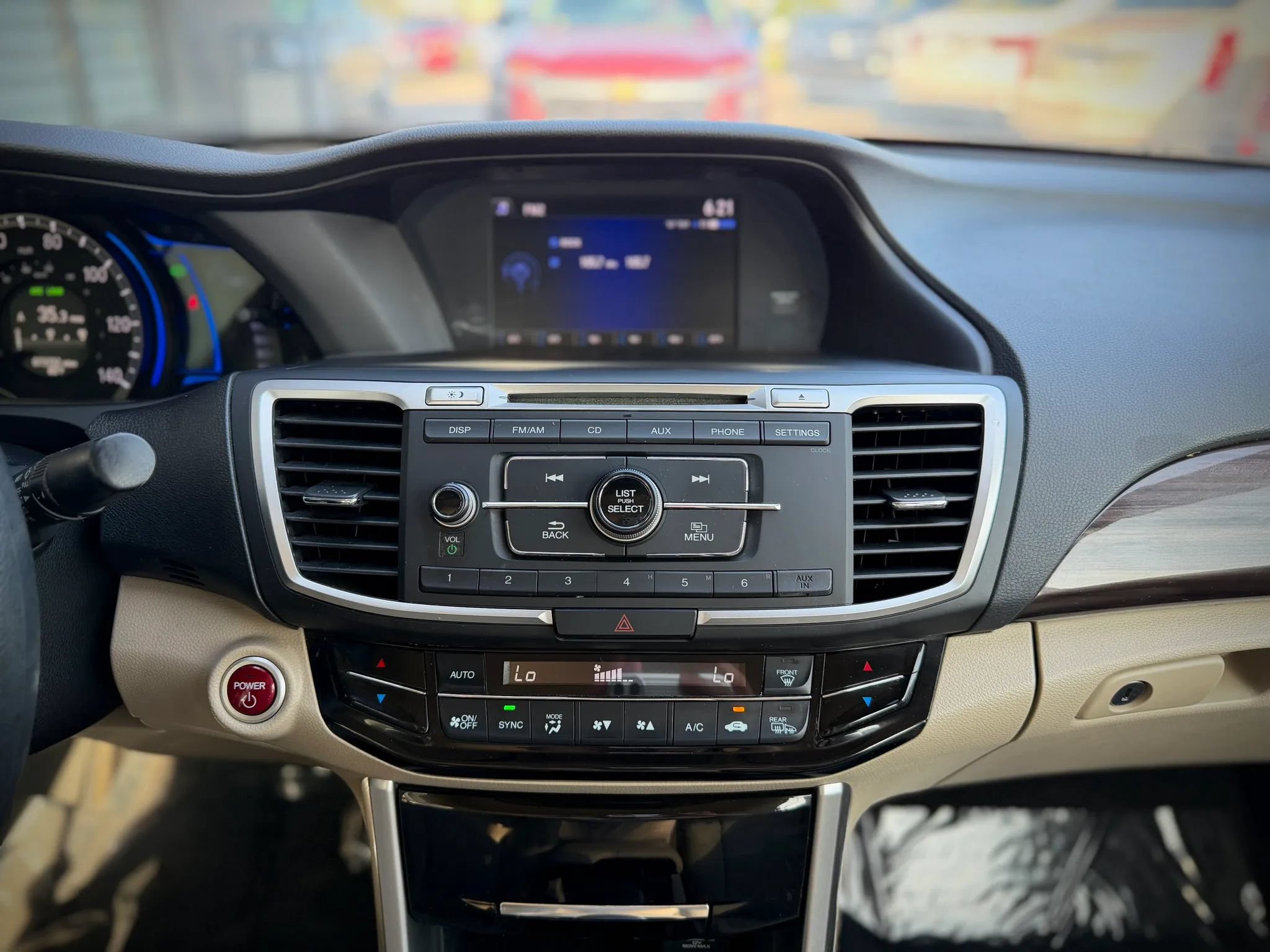 Used 2017 Honda Accord Hybrid Sedan image 11