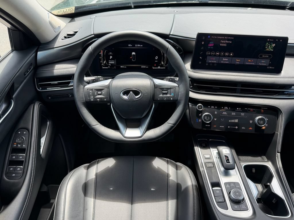 Used 2026 INFINITI QX60 Luxe w/ Cargo Package FWD image 17