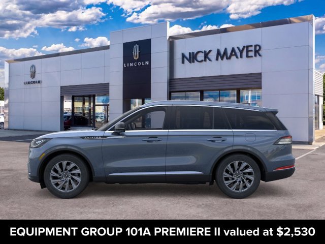 New 2026 Lincoln Aviator AWD image 3