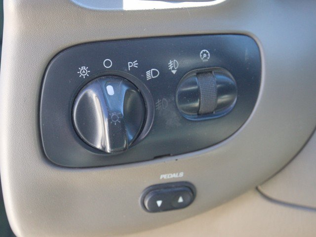 Used 2001 Ford F150 XLT AWD/4WD image 16