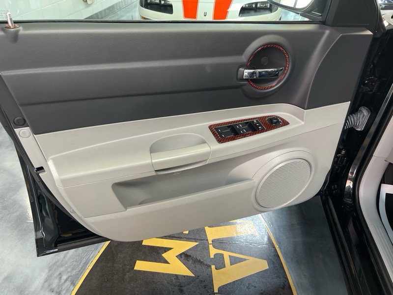 Used 2007 Dodge Charger SRT8 w/ SRT Option Group II image 26