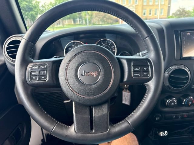 Used 2017 Jeep Wrangler Unlimited Sport w/ Connectivity Group AWD/4WD image 15