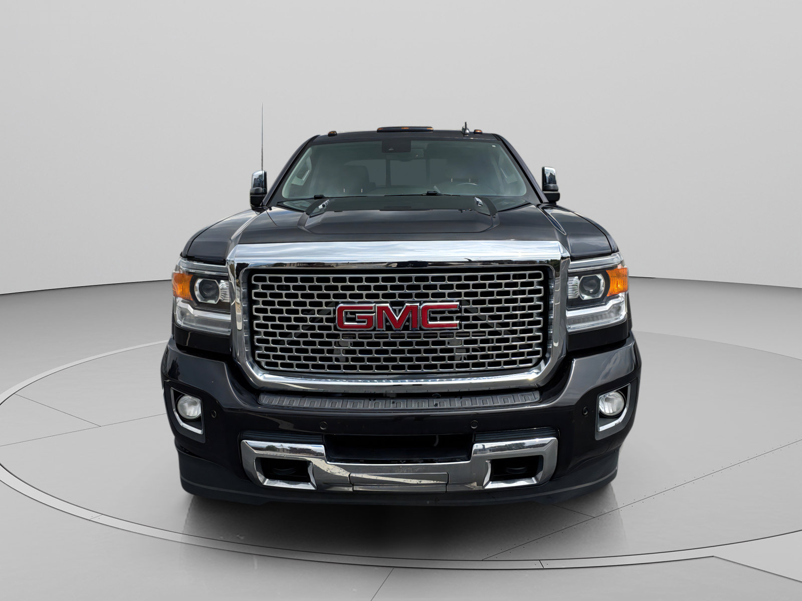 Used 2016 GMC Sierra 3500 Denali w/ Duramax Plus Package AWD/4WD image 8