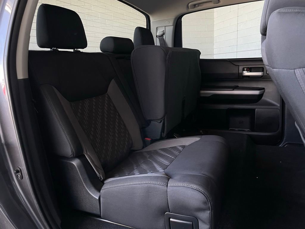 Used 2018 Toyota Tundra SR5 w/ SR5 Upgrade Package image 17