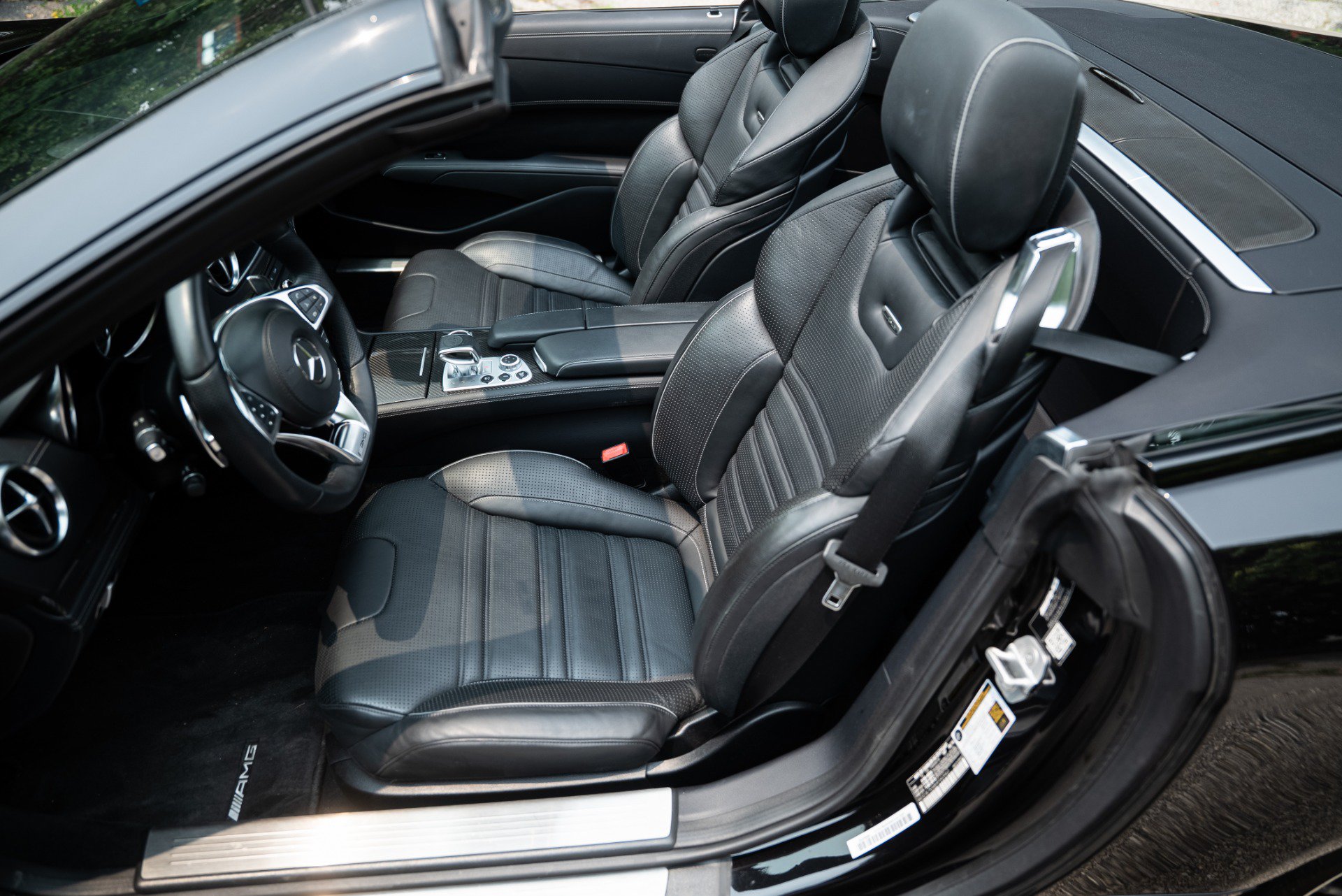 Used 2017 Mercedes-Benz SL 63 AMG image 8
