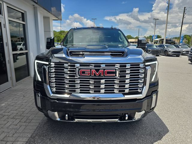 Certified 2024 GMC Sierra 2500 Denali w/ Denali Reserve Package AWD/4WD image 2