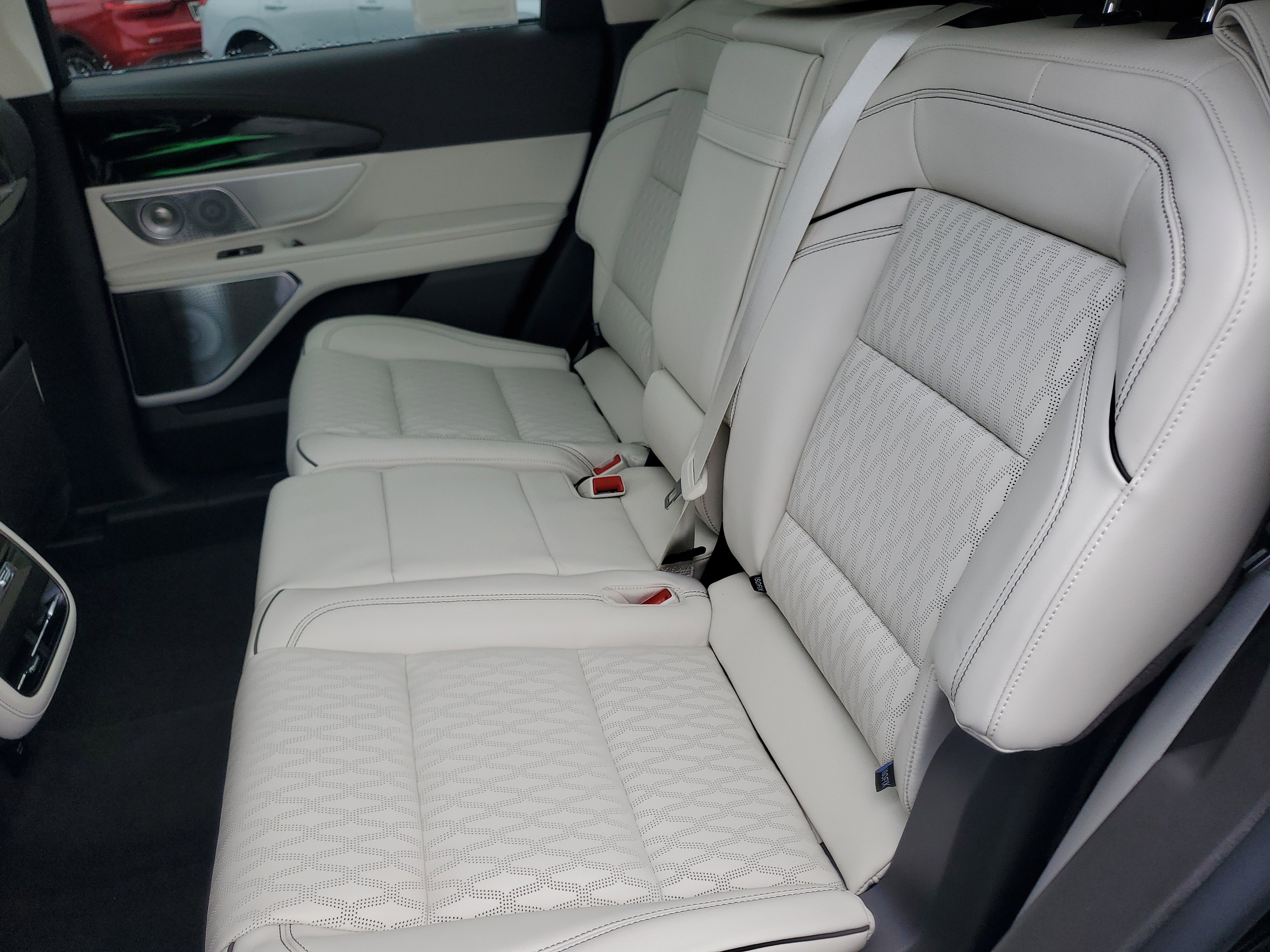 New 2026 Lincoln Nautilus Black Label w/ Jet Appearance Package image 31