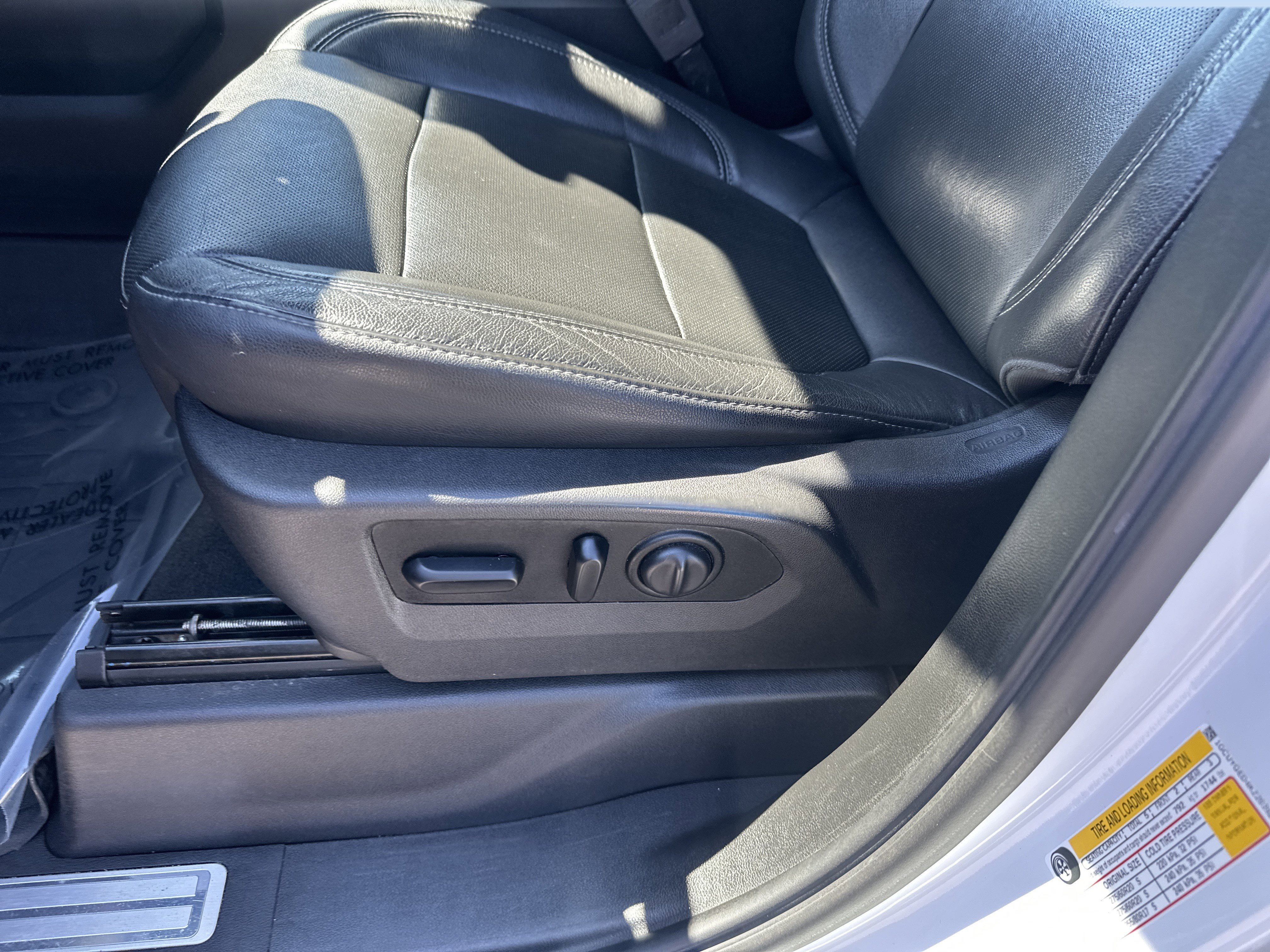 Certified 2019 Chevrolet Silverado 1500 LTZ w/ LTZ Premium Package image 12