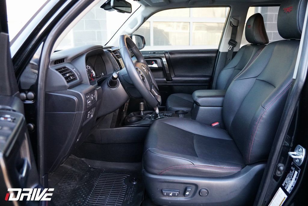 Used 2022 Toyota 4Runner TRD Off-Road Premium w/ Moonroof Package image 18