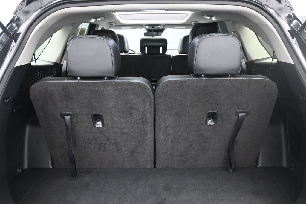 Used 2025 Kia Sorento S w/ Panoramic Sunroof Package FWD image 35