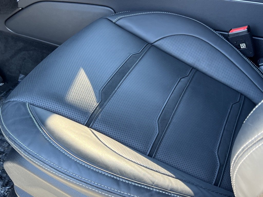 Used 2025 Mercedes-Benz G 63 AMG 4MATIC image 36