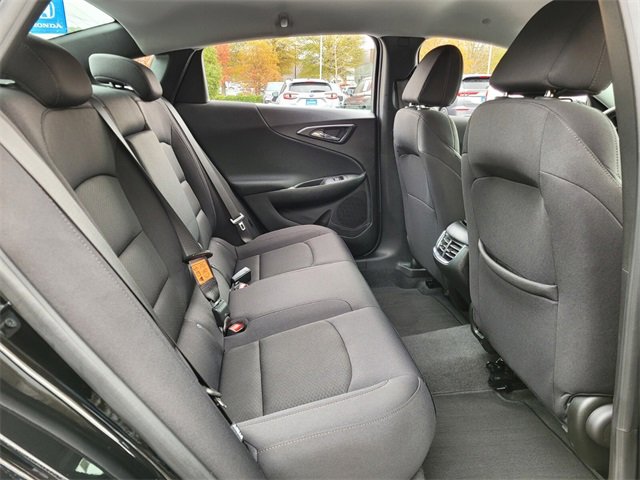 Used 2024 Chevrolet Malibu LT image 15