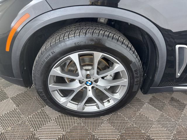 Used 2020 BMW X5 xDrive40i w/ Convenience Package image 33