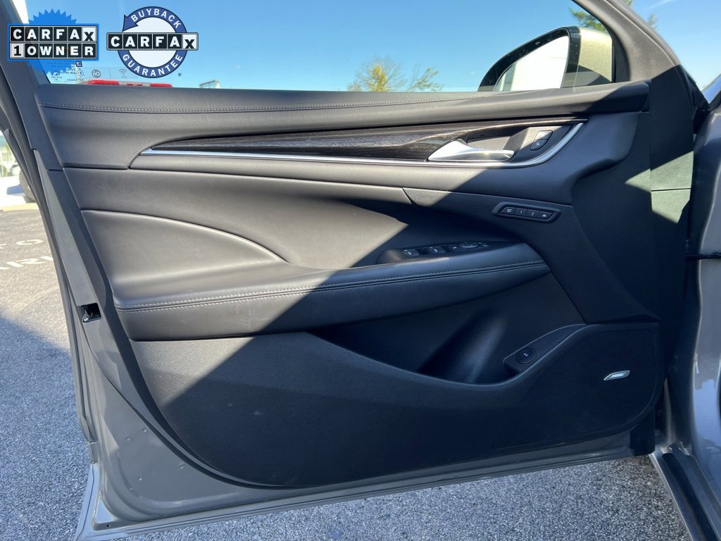 Used 2019 Buick LaCrosse Essence w/ Sights and Sounds Package image 8